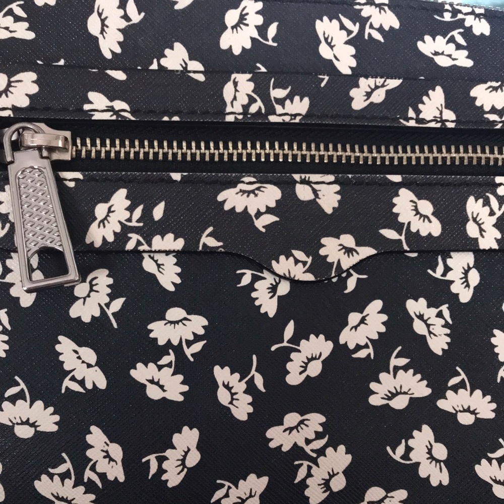 Rebecca minkoff crossbody bag